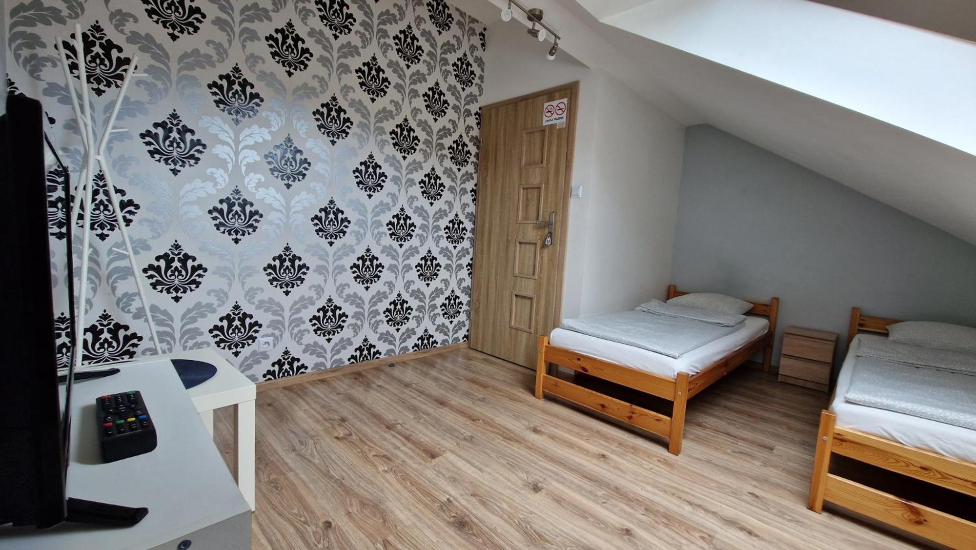 Vip Village Las Woda Rower - Podgrzewany Basen, Balia, Sauna Miedzierza 외부 사진